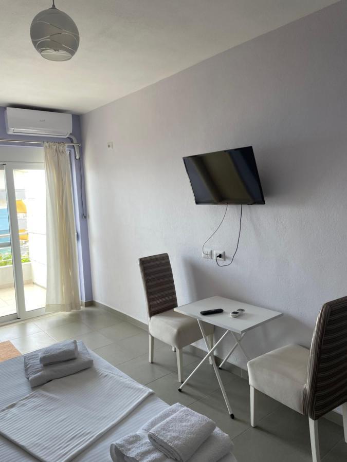 Xhulio Apartments Σαράντα Εξωτερικό φωτογραφία