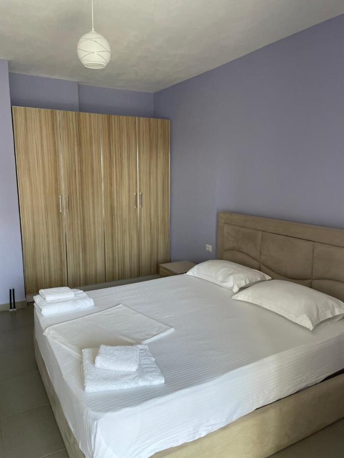 Xhulio Apartments Σαράντα Εξωτερικό φωτογραφία