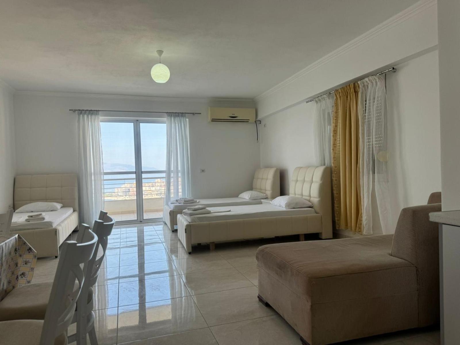 Xhulio Apartments Σαράντα Εξωτερικό φωτογραφία
