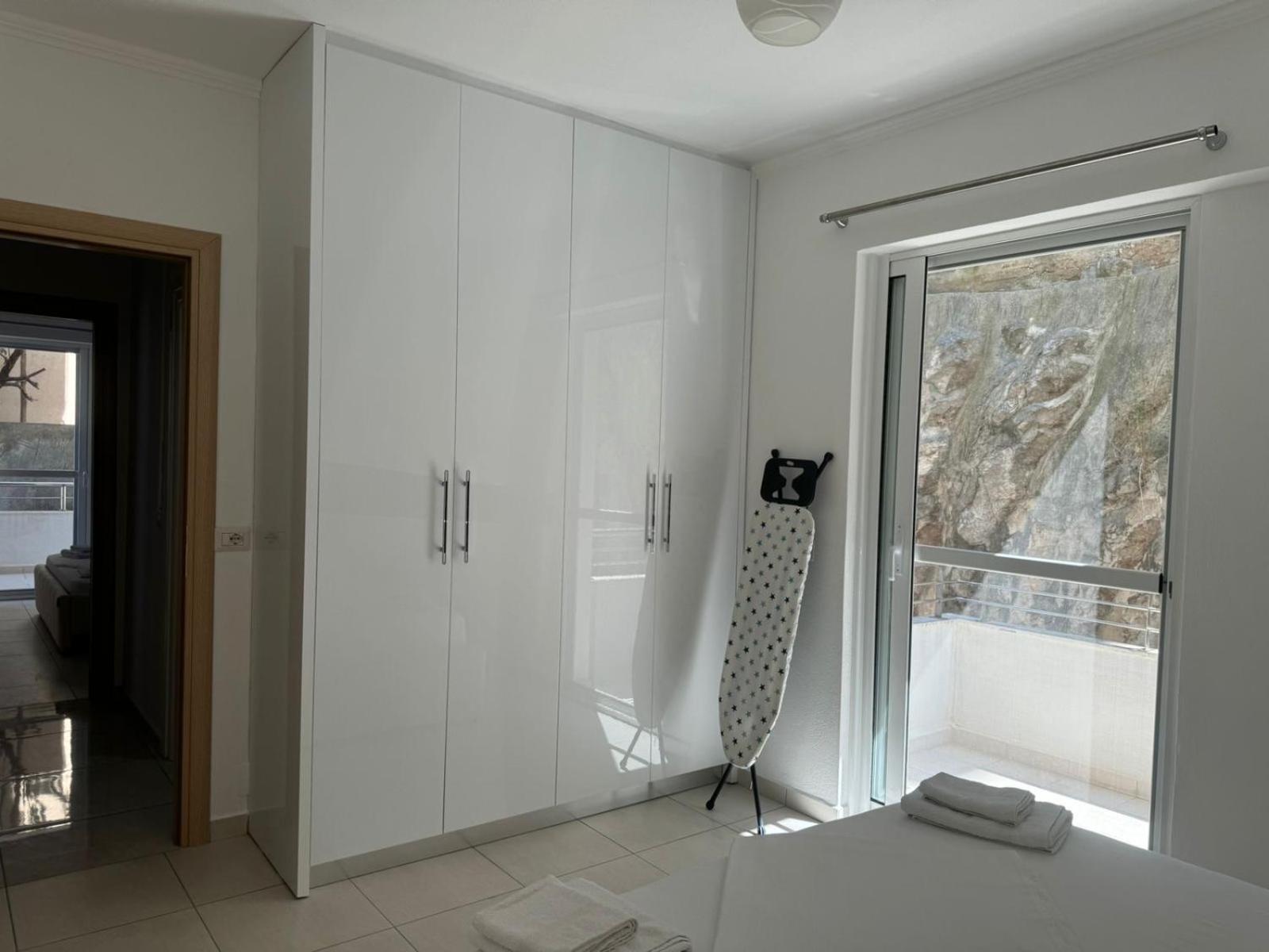 Xhulio Apartments Σαράντα Εξωτερικό φωτογραφία